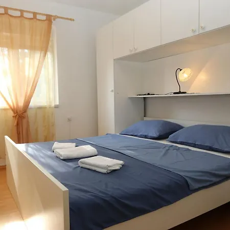 Nadenic Appartement *
