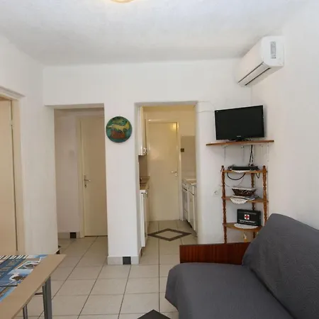 Nadenic Apartamento