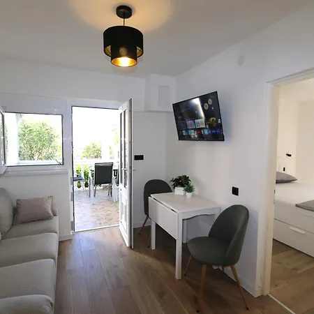 Apartman Nadenic