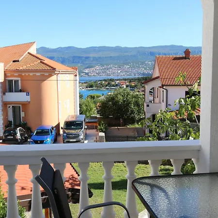 Nadenic Apartament Šilo