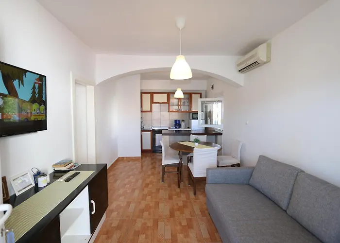 Nadenic Apartman Šilo